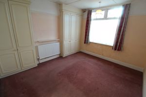 Bedroom- click for photo gallery